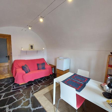 カステルフォリット・デ・ラ・ロカ Cala Clareta Bed & Breakfast エクステリア 写真