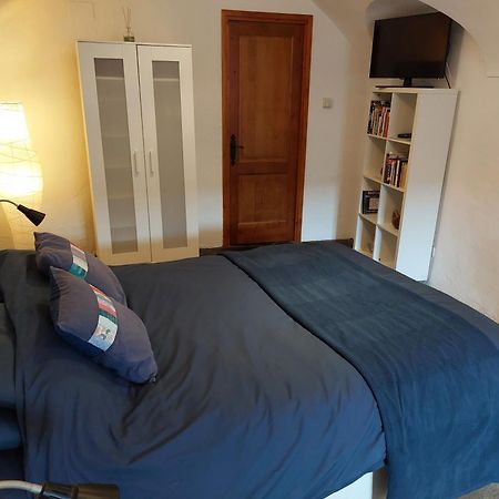 カステルフォリット・デ・ラ・ロカ Cala Clareta Bed & Breakfast エクステリア 写真