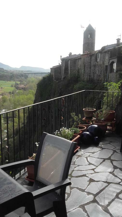 カステルフォリット・デ・ラ・ロカ Cala Clareta Bed & Breakfast エクステリア 写真