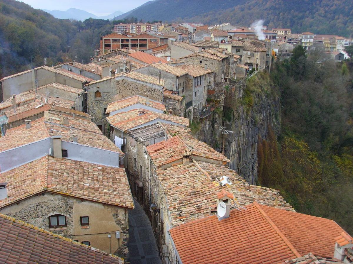 カステルフォリット・デ・ラ・ロカ Cala Clareta Bed & Breakfast エクステリア 写真
